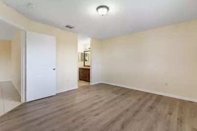 8460 NW 40th Street #84 60, Coral Springs, FL 33065 - Photo 11