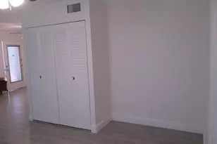 106 Lake Dora Dr, West Palm Beach, FL 33411 - Photo 13