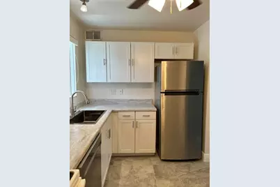 106 Lake Dora Drive, West Palm Beach, FL 33411 - Photo 3