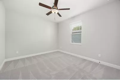 9335 101st Avenue, Vero Beach, FL 32967 - Photo 13