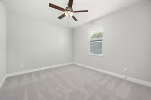 9335 101st Ave, Vero Beach, FL 32967 - Photo 13