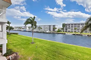111 Shore Ct, North Palm Beach, FL 33408 - Photo 9