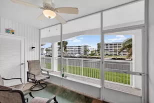 111 Shore Ct, North Palm Beach, FL 33408 - Photo 11