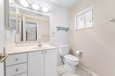 331 NW 101st Terrace, Pembroke Pines, FL 33026 - Photo 11