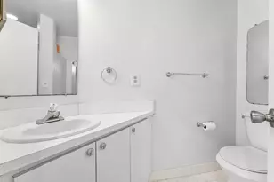 331 NW 101st Terrace, Pembroke Pines, FL 33026 - Photo 15