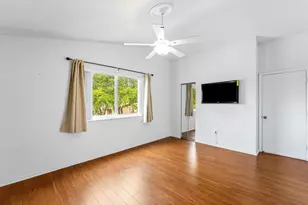 331 NW 101st Terrace, Pembroke Pines, FL 33026 - Photo 17