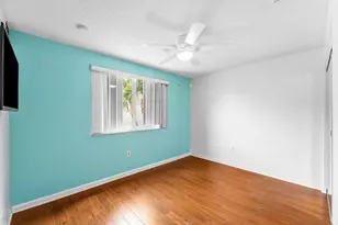 331 NW 101st Terrace, Pembroke Pines, FL 33026 - Photo 13