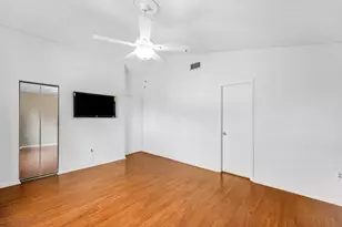 331 NW 101st Terrace, Pembroke Pines, FL 33026 - Photo 19