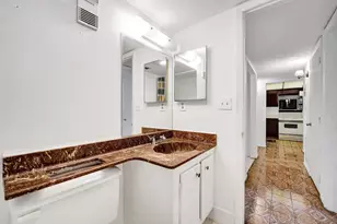 1811 Sabal Palm Dr, Davie, FL 33324 - Photo 35