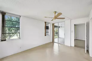 1811 Sabal Palm Dr, Davie, FL 33324 - Photo 27