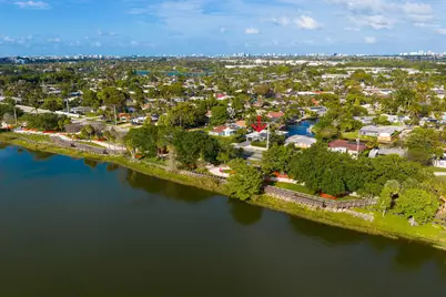 3470 NW 21st Avenue, Oakland Park, FL 33309 - Photo 67