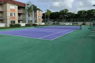 18860 NW 57th Ave, Hialeah, FL 33015 - Photo 13