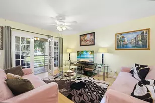 112 Lake Anne Dr, West Palm Beach, FL 33411 - Photo 7