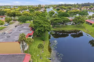112 Lake Anne Dr, West Palm Beach, FL 33411 - Photo 21
