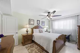 112 Lake Anne Dr, West Palm Beach, FL 33411 - Photo 11