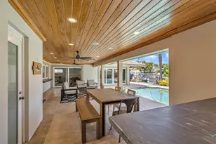 2471 NE 46th St, Lighthouse Point, FL 33064 - Photo 15