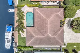 2471 NE 46th St, Lighthouse Point, FL 33064 - Photo 29