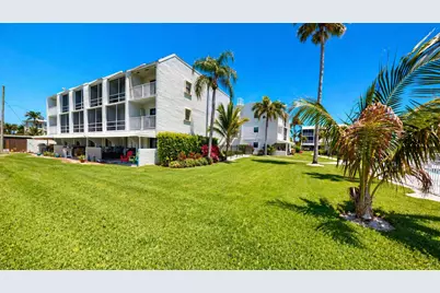 1300 Seaway Drive #D13, Fort Pierce, FL 34949 - Photo 17