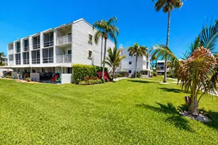 1300 Seaway Dr, Fort Pierce, FL 34949 - Photo 17