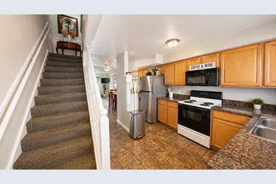 1300 Seaway Drive #D13, Fort Pierce, FL 34949 - Photo 3