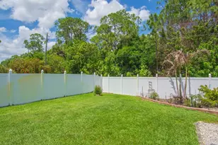 8131 Westfield Cir, Vero Beach, FL 32966 - Photo 7