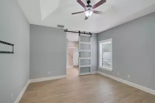 8131 Westfield Cir, Vero Beach, FL 32966 - Photo 19