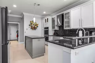 2981 NW Windemere Dr, Jensen Beach, FL 34957 - Photo 15