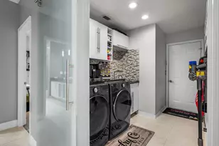 2981 NW Windemere Dr, Jensen Beach, FL 34957 - Photo 19