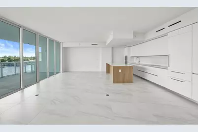 407 N Riverside Drive #303, Pompano Beach, FL 33062 - Photo 5