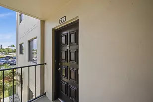 5370 Las Verdes Cir, Delray Beach, FL 33484 - Photo 19