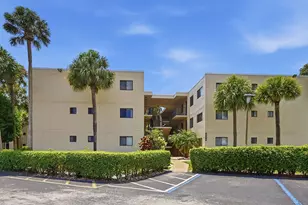5370 Las Verdes Cir, Delray Beach, FL 33484 - Photo 21