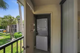 5370 Las Verdes Cir, Delray Beach, FL 33484 - Photo 17