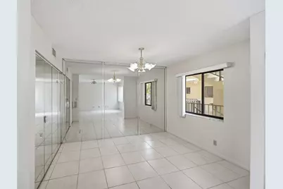 5370 Las Verdes Circle #219, Delray Beach, FL 33484 - Photo 9