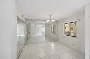 5370 Las Verdes Cir, Delray Beach, FL 33484 - Photo 9