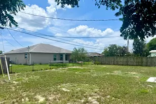 809 Gilbert St, Sebastian, FL 32958 - Photo 3