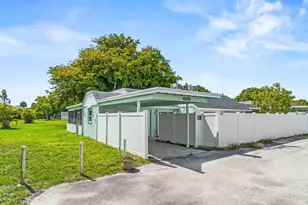9162 SW 5th St, Boca Raton, FL 33428 - Photo 25