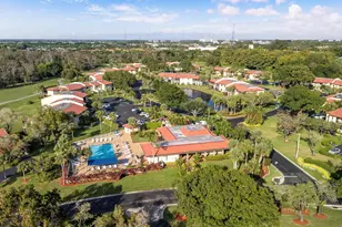 21218 Lago Cir, Boca Raton, FL 33433 - Photo 5