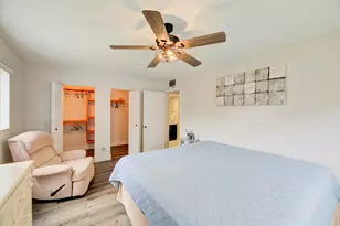 9344 S Belfort Cir, Tamarac, FL 33321 - Photo 15