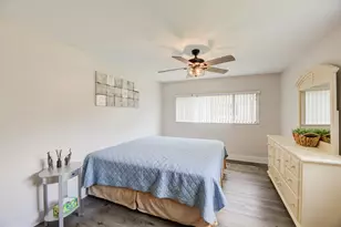9344 S Belfort Cir, Tamarac, FL 33321 - Photo 17