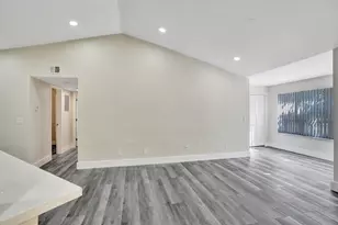 595 Vista Isles Dr, Sunrise, FL 33325 - Photo 25