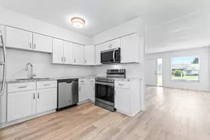 308 Stillwater Dr, Jupiter, FL 33458 - Photo 9
