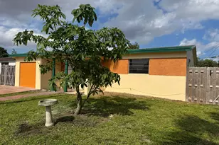 701 NW 74th Ave, Hollywood, FL 33024 - Photo 5