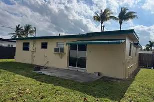 701 NW 74th Ave, Hollywood, FL 33024 - Photo 7