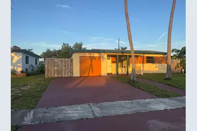 701 NW 74th Avenue, Hollywood, FL 33024 - Photo 3