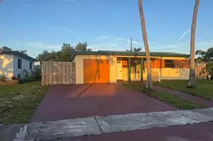 701 NW 74th Ave, Hollywood, FL 33024 - Photo 3