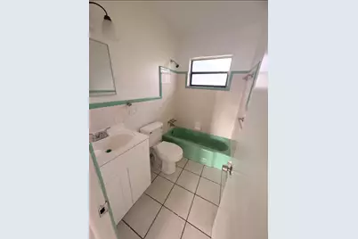 701 NW 74th Avenue, Hollywood, FL 33024 - Photo 11