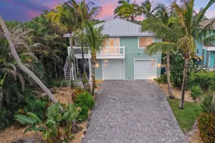 413 Hernando St, Fort Pierce, FL 34949 - Photo 1