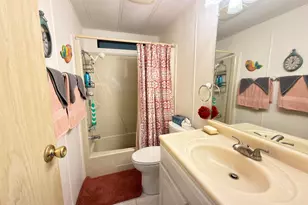 8204 W Bitterbush Ln, Port Saint Lucie, FL 34952 - Photo 21