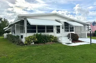 8204 W Bitterbush Ln, Port Saint Lucie, FL 34952 - Photo 3