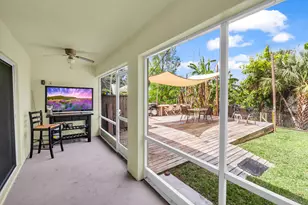 2530 SE Hemsing St, Port Saint Lucie, FL 34984 - Photo 27